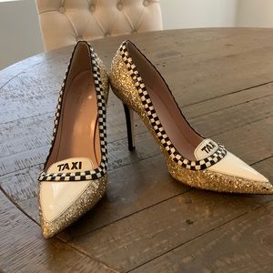 Kate Spade “Taxi” pumps. Size 7.5. Worn once.